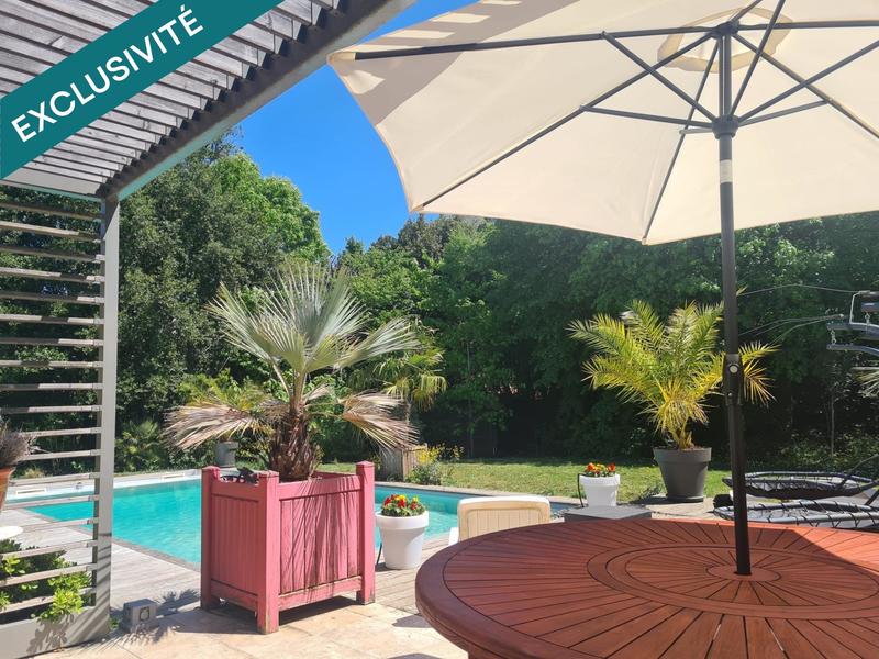 Maison de maîtres - 322 m² - 7 pièces