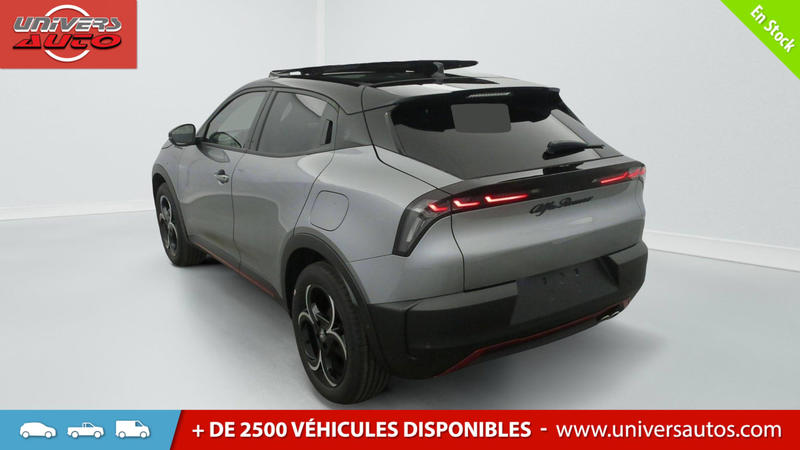 Alfa Romeo Junior 1.2 Ibrida 145 ch eDCT6 Speciale