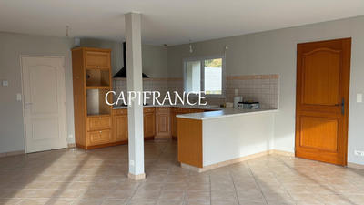 Maison - 102 m² - 4 pièces