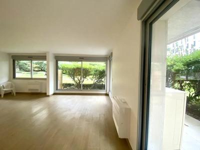 Appartement - 101 m² - 5 pièces