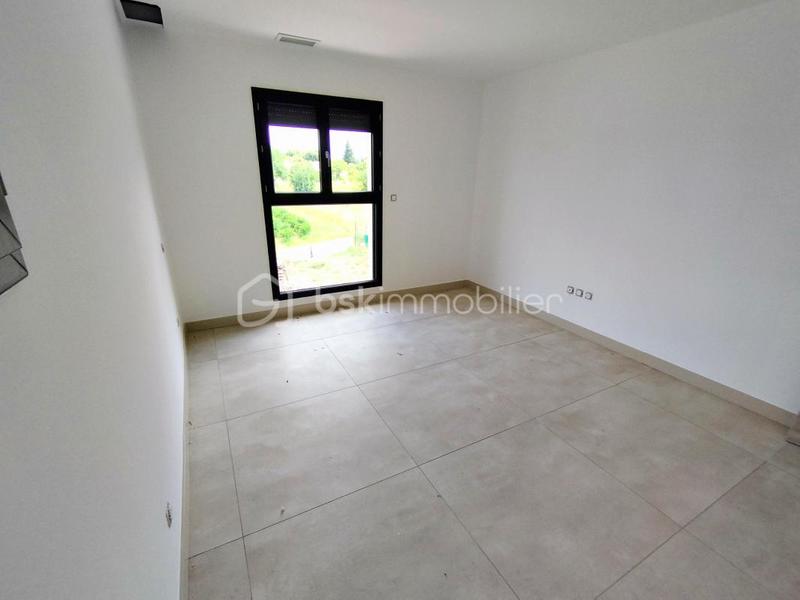 Villa - 145 m² - 6 pièces