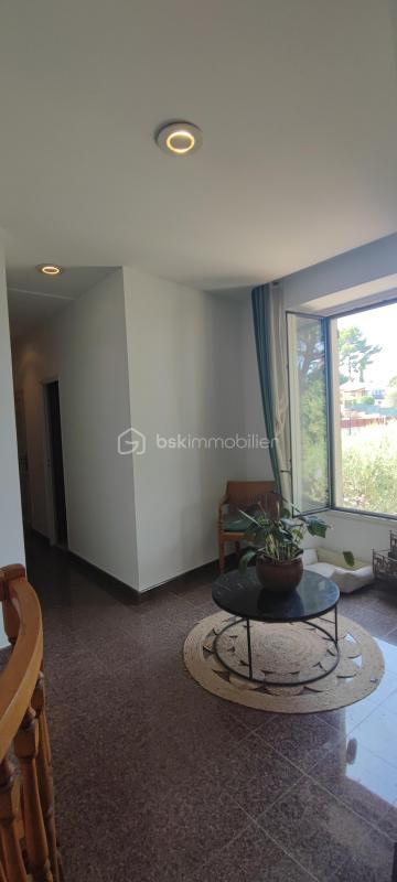 Maison en pierre - 180 m² - 7 pièces