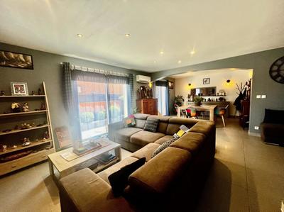 Villa - 135 m² - 6 pièces