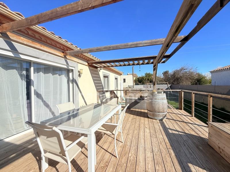 Maison - 95 m² - 4 pièces