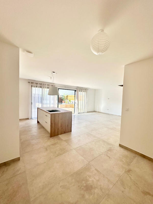 Maison - 112 m² - 4 pièces