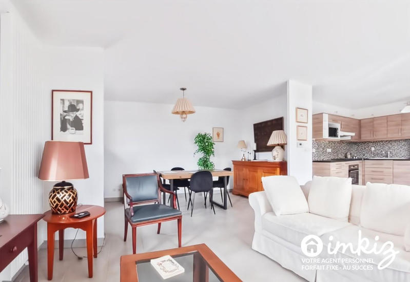 Appartement - 84 m² - 2 pièces