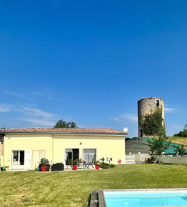 Maison - 151 m² - 5 pièces