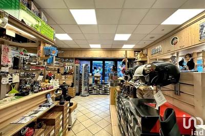 Local commercial - 110 m²