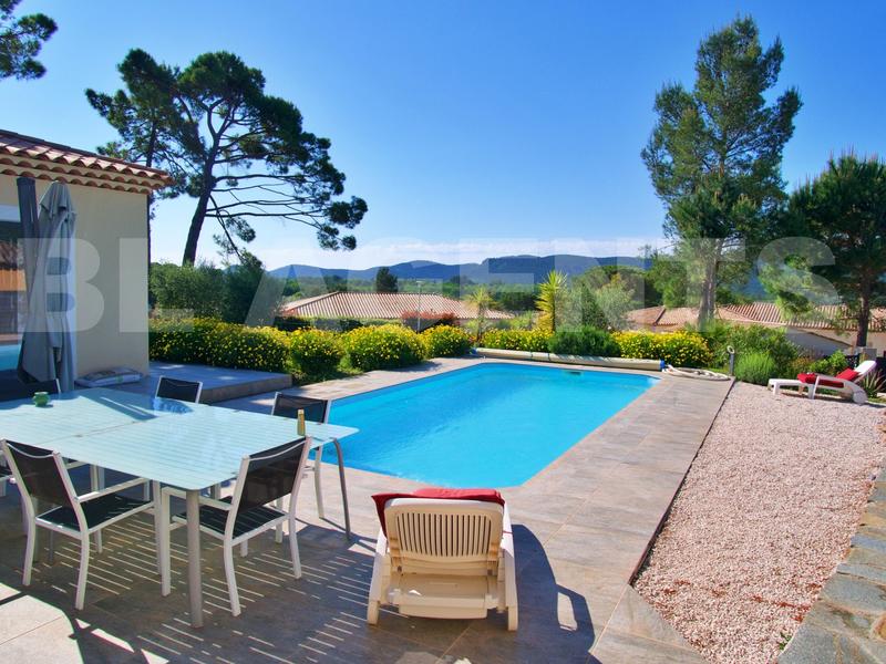 Maison - 186 m² - 4 pièces