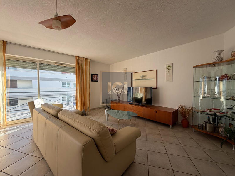 Appartement - 81 m² - 3 pièces