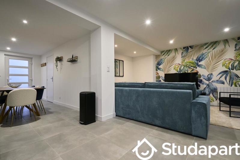 Chambre - 13 m² - 1 pièce