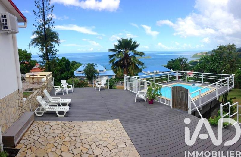 Maison - 170 m² - 6 pièces