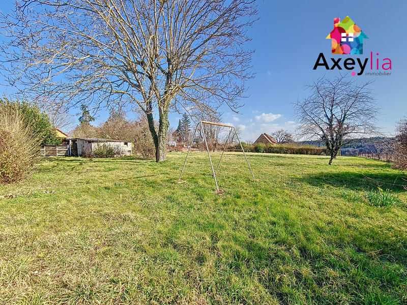 Maison - 99 m² - 5 pièces