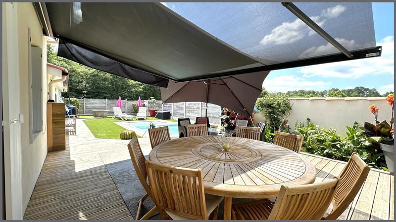 Maison - 185 m² - 7 pièces