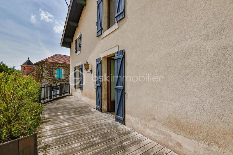 Maison de ville - 260 m² - 6 pièces