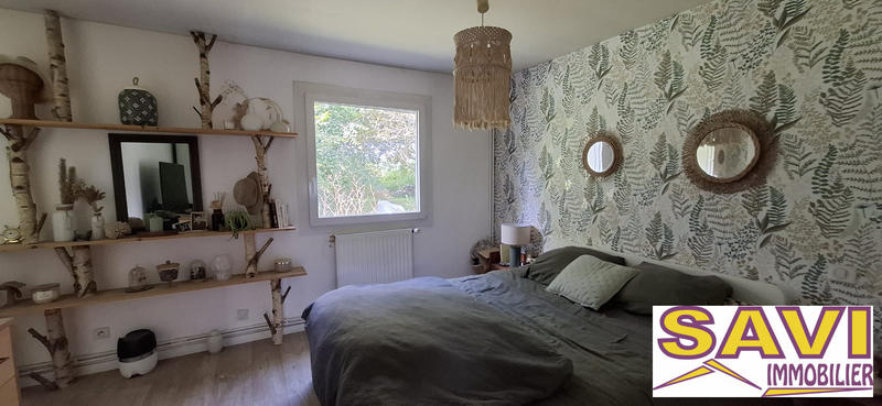 Maison - 217 m² - 8 pièces