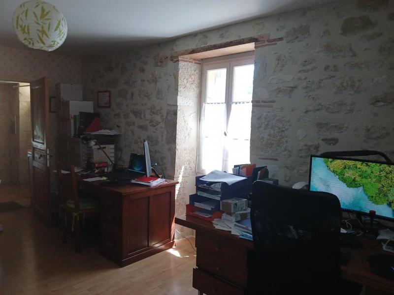 Maison - 228 m² - 8 pièces