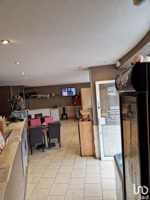 Local commercial - 110 m²