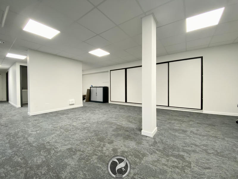 Bureau - 165 m²