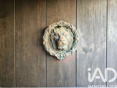 Maison - 409 m² - 12 pièces