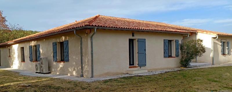 Maison - 282 m² - 5 pièces