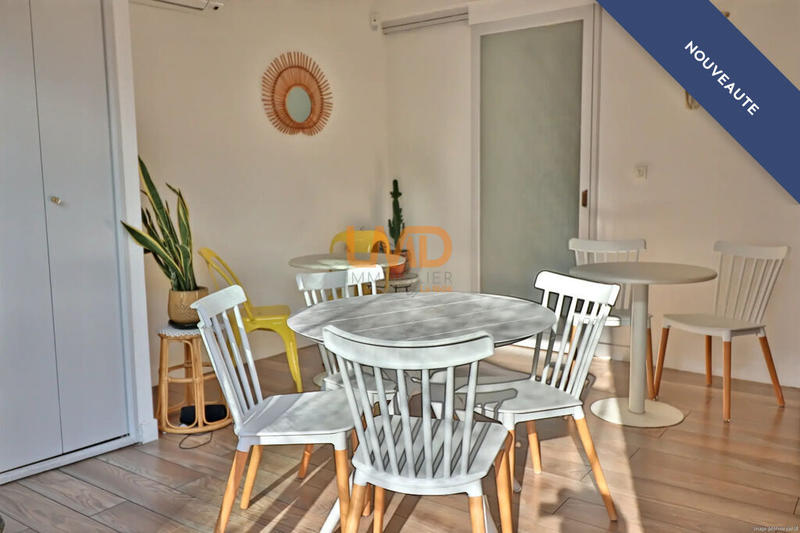 Fonds de commerce - Bureau - 121 m²