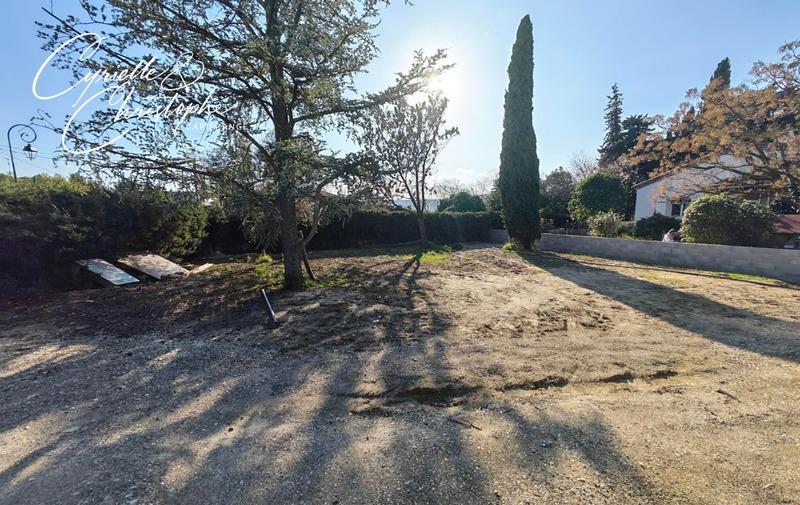 Terrain constructible - 340 m²