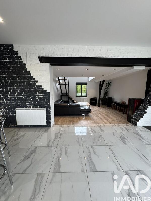 Maison de campagne - 260 m² - 11 pièces