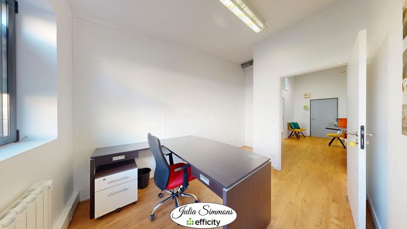 Bureau - 60 m² - 4 pièces