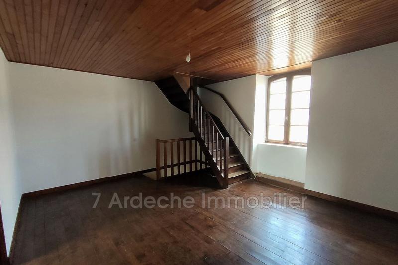 Maison de village - 84 m² - 4 pièces