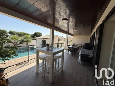 Maison - 201 m² - 6 pièces