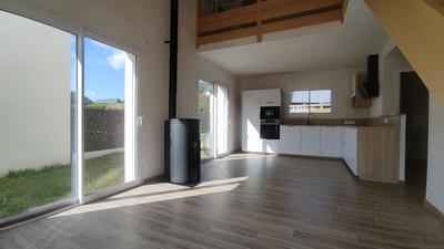 Maison contemporaine - 80 m² - 4 pièces