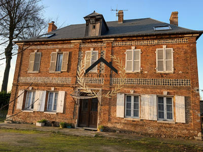 Maison - 160 m² - 7 pièces