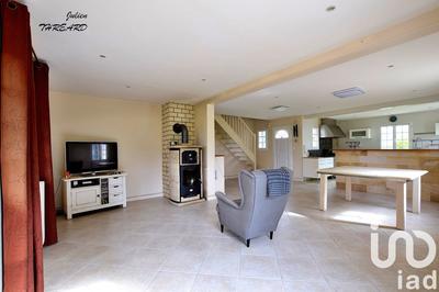 Maison - 224 m² - 6 pièces