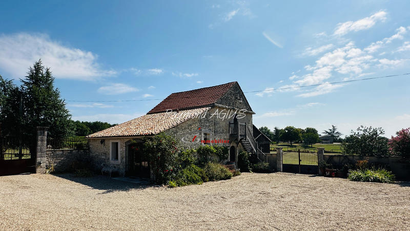 Maison - 390 m² - 14 pièces