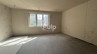 Maison - 83 m² - 5 pièces