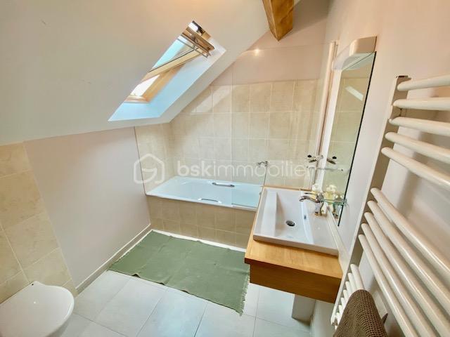 Demeure - 641 m² - 17 pièces