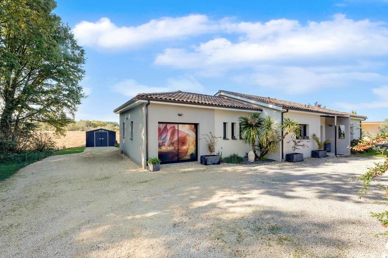 Villa - 140 m² - 5 pièces