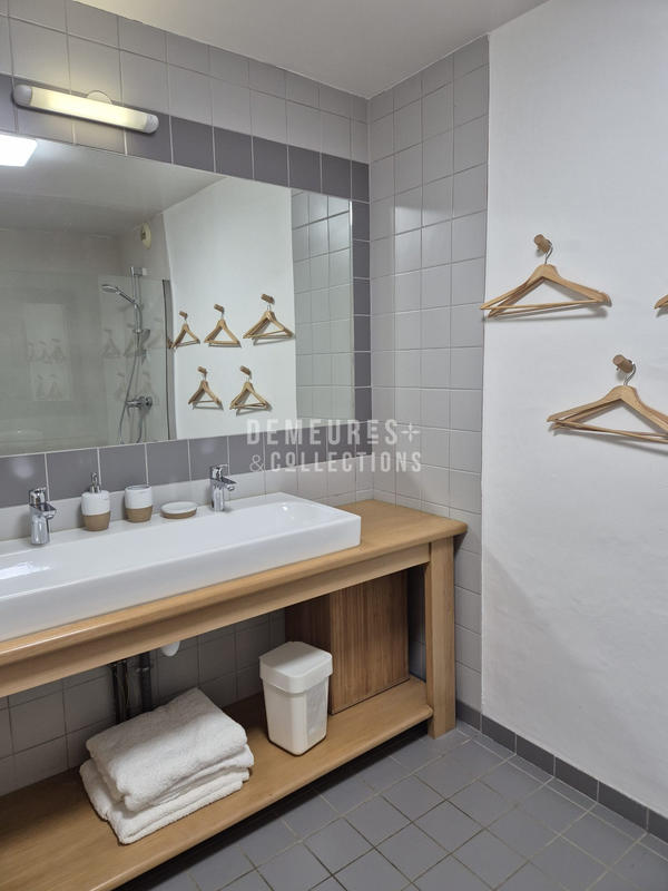 Châlet - 137 m² - 8 pièces