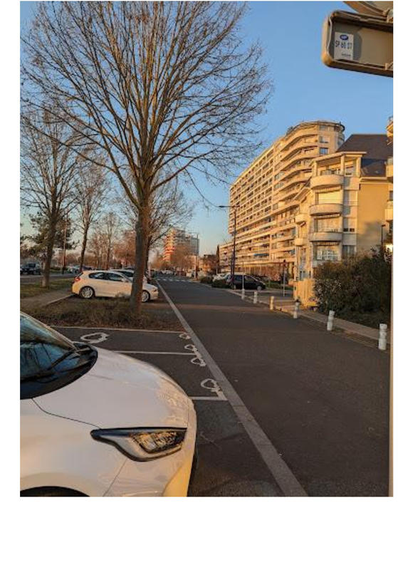 Local commercial - 285 m² - 10 pièces