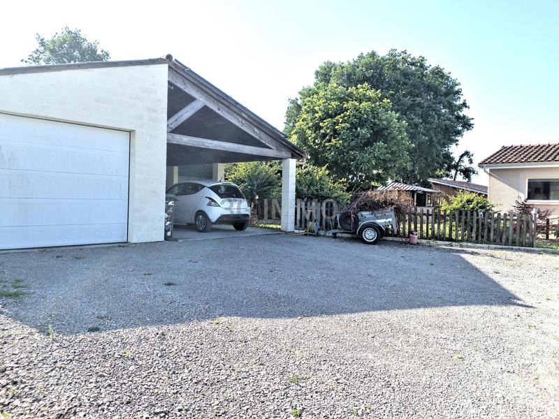 Maison contemporaine - 204 m² - 9 pièces