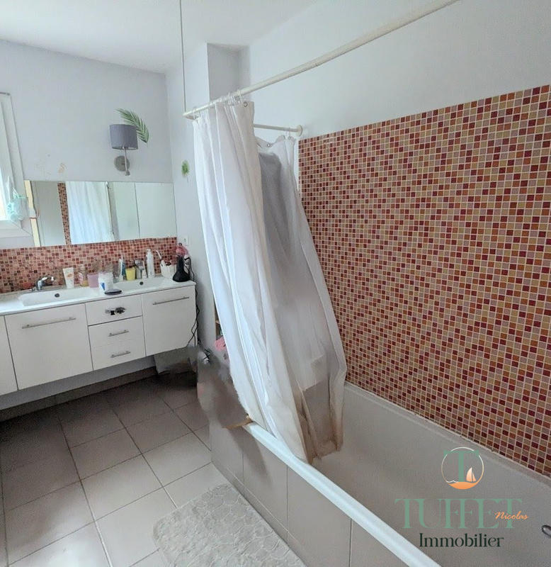 Maison - 135 m² - 6 pièces