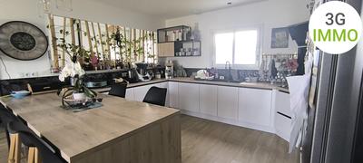 Maison - 133 m² - 6 pièces