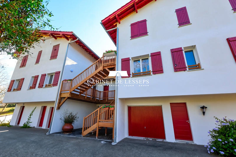 Appartement - 81 m² - 4 pièces