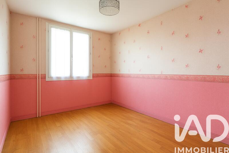 Appartement - 96 m² - 5 pièces