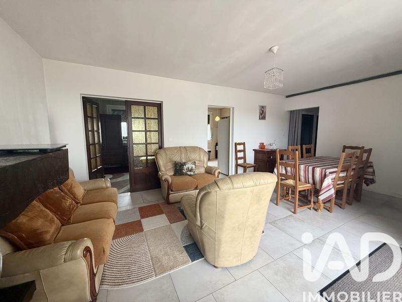 Maison - 139 m² - 9 pièces