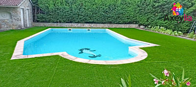 Maison - 203 m² - 7 pièces