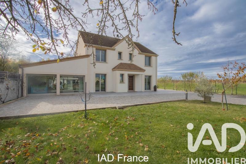 Maison de maîtres - 230 m² - 5 pièces