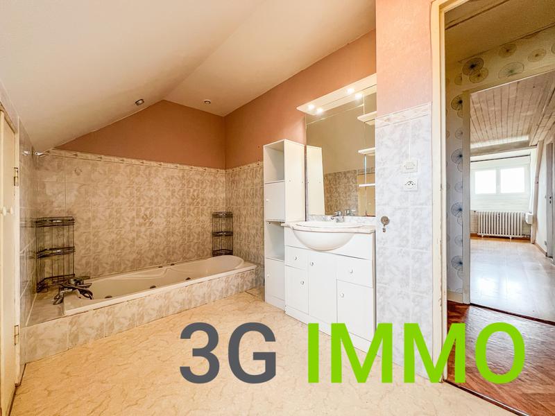 Immeuble - 235 m² - 10 pièces