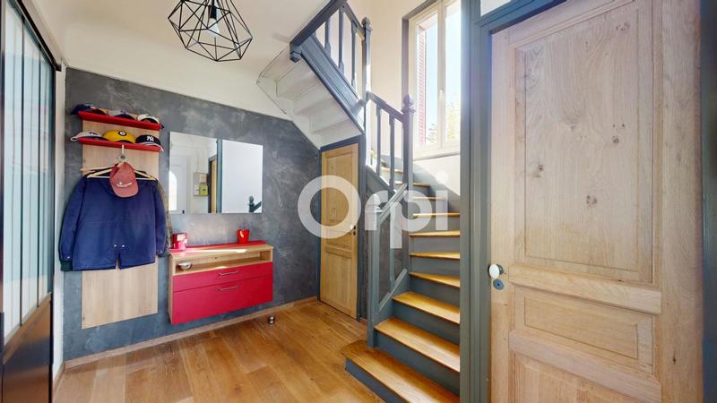 Maison - 108 m² - 4 pièces